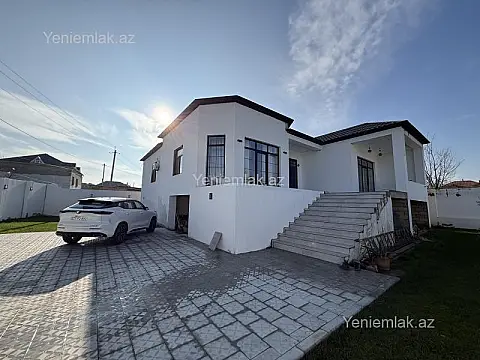 Satılır 4 otaqlı həyət evi 250 m²