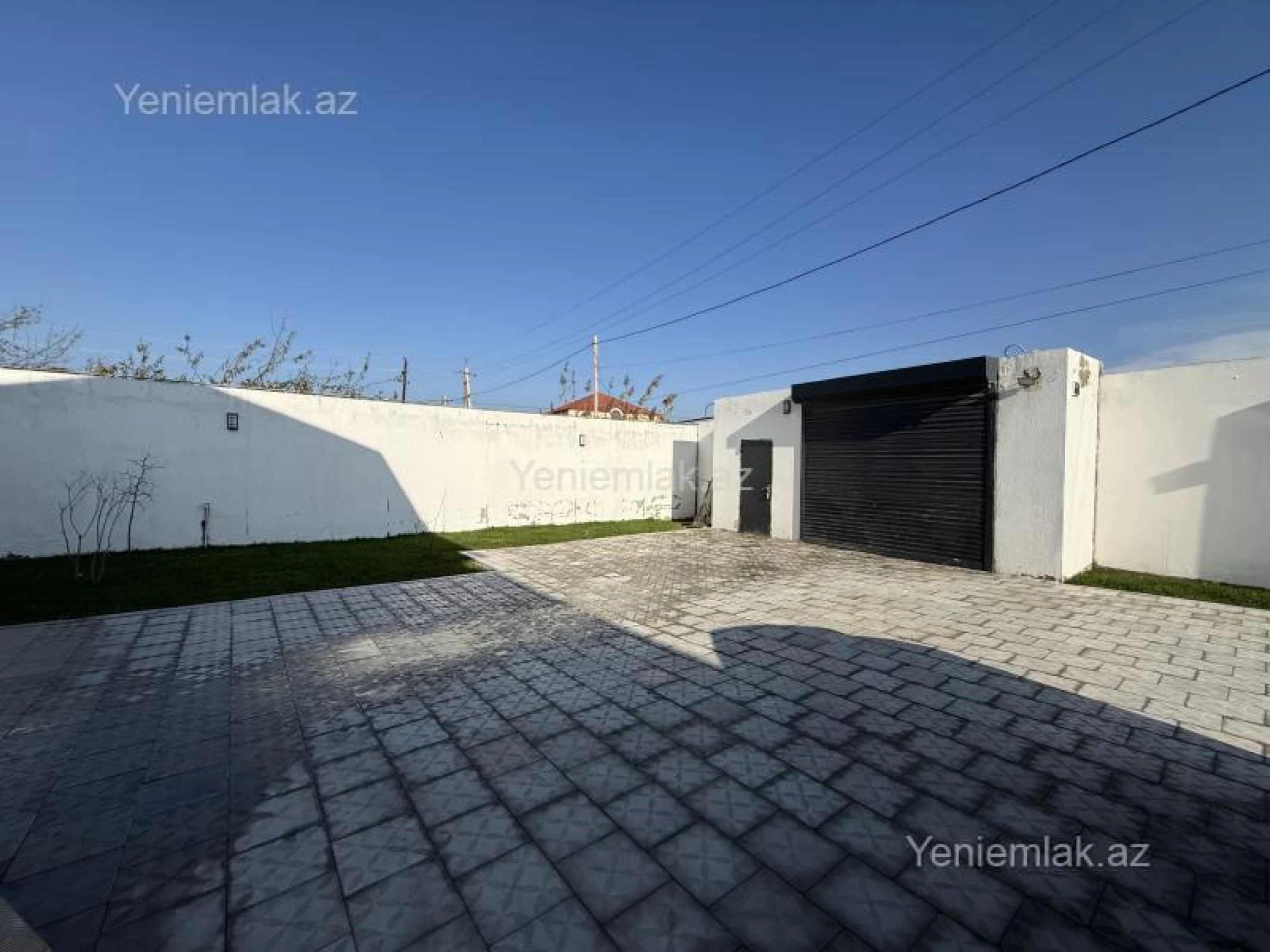 Satılır 4 otaqlı həyət evi 250 m²
