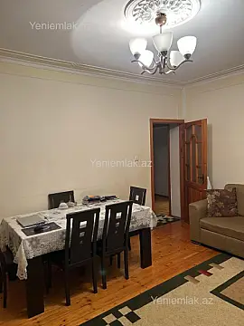 Satılır 3 otaqlı köhnə tikili 75 m²