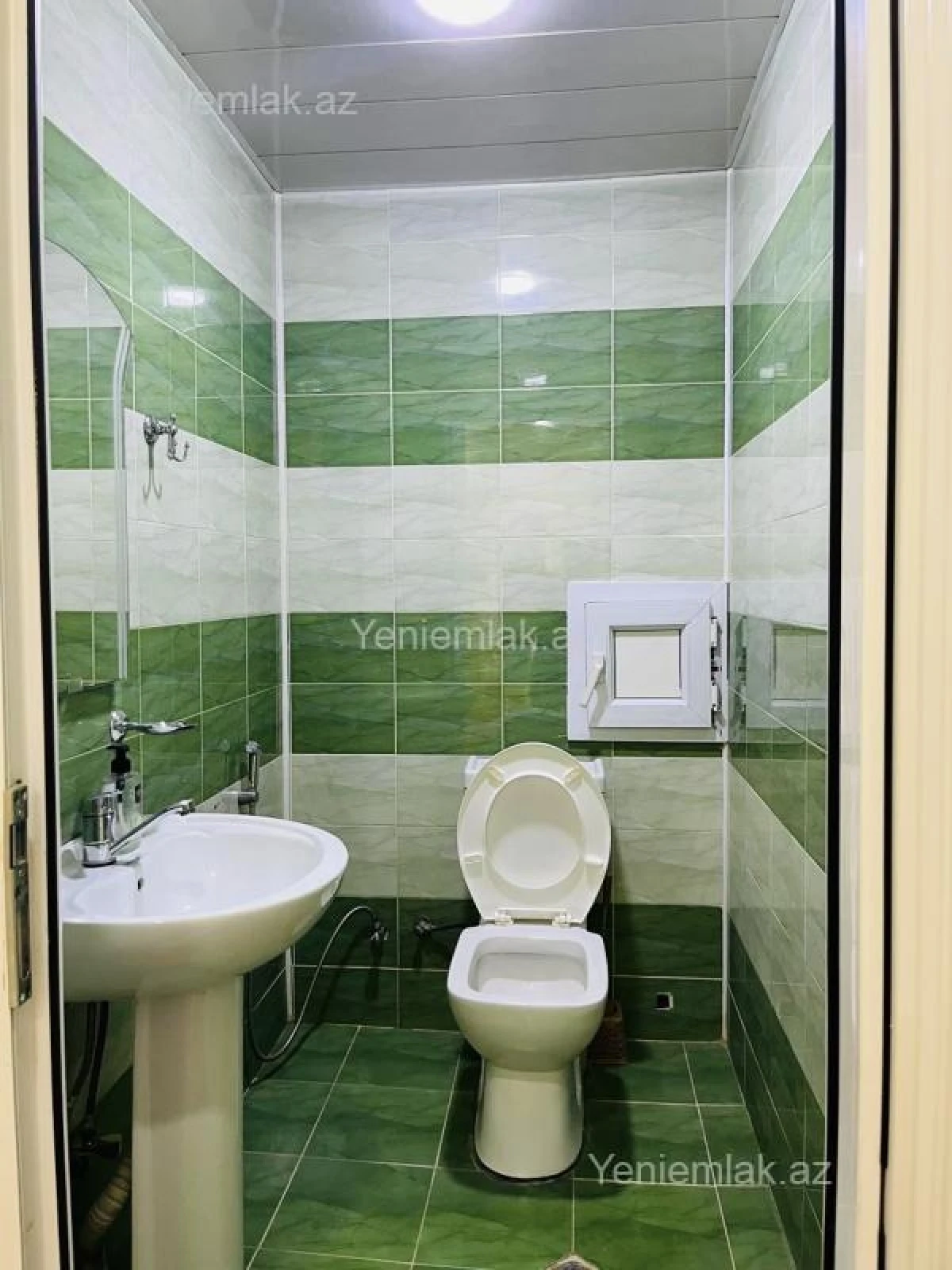 Satılır 2 otaqlı yeni tikili 88 m²