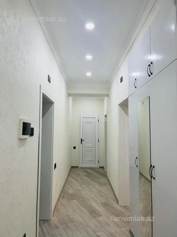 Satılır 2 otaqlı yeni tikili 88 m²