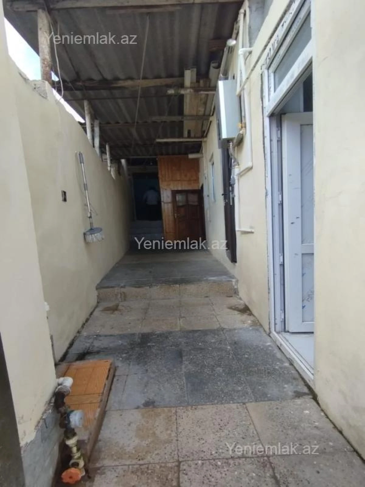 Satılır 3 otaqlı həyət evi 100 m²