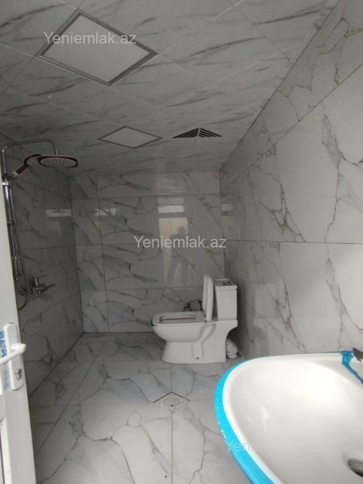 Satılır 3 otaqlı həyət evi 100 m²