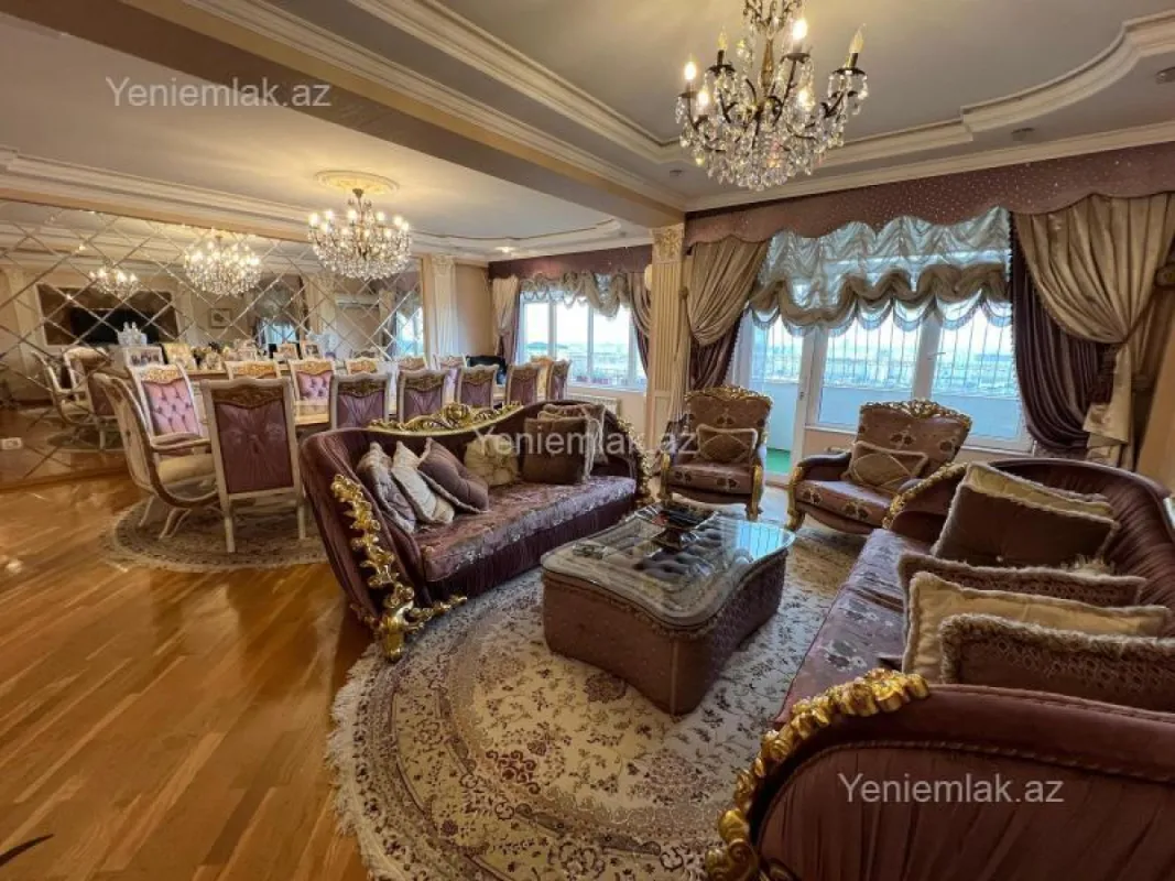 Satılır 5 otaqlı yeni tikili 210 m²