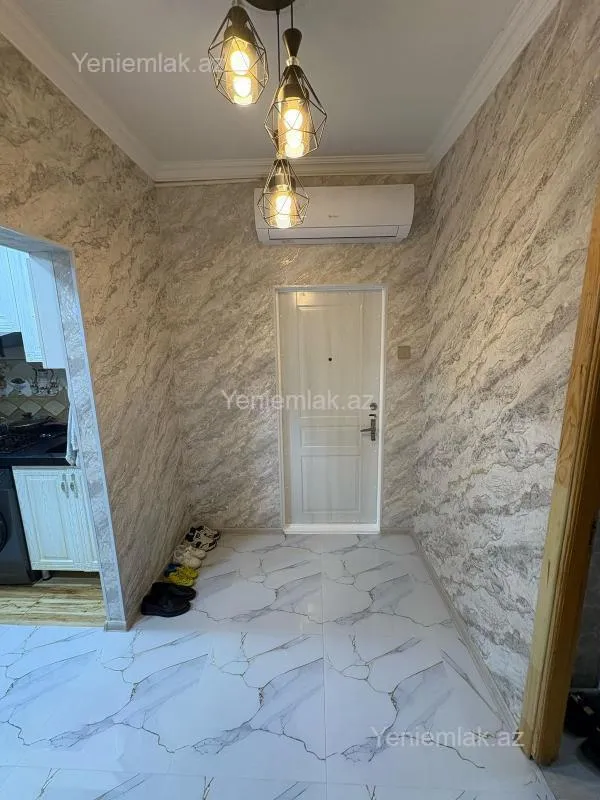 Satılır 2 otaqlı köhnə tikili 54 m²
