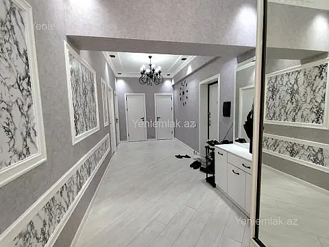 Satılır 3 otaqlı yeni tikili 110 m²