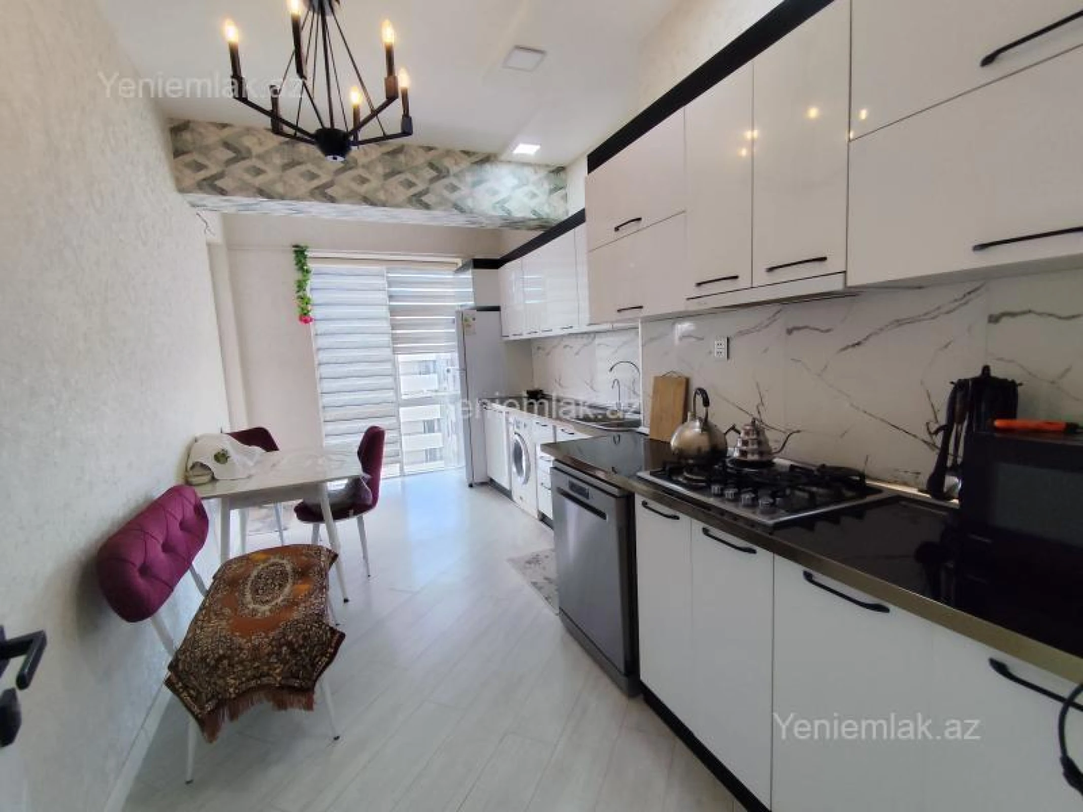 Satılır 3 otaqlı yeni tikili 110 m²