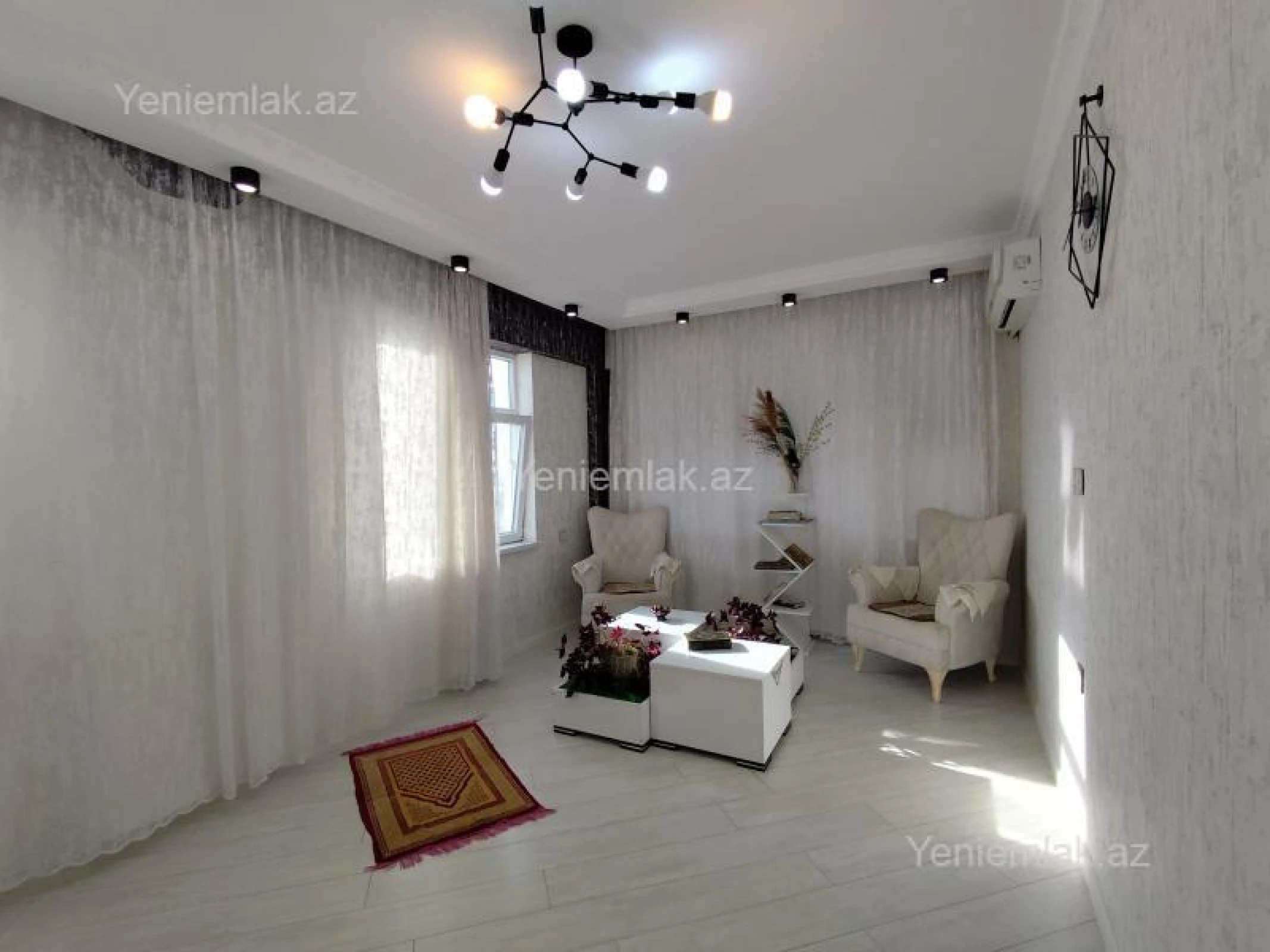 Satılır 3 otaqlı yeni tikili 110 m²