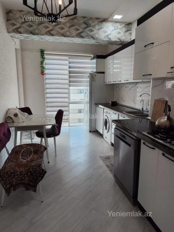 Satılır 3 otaqlı yeni tikili 110 m²