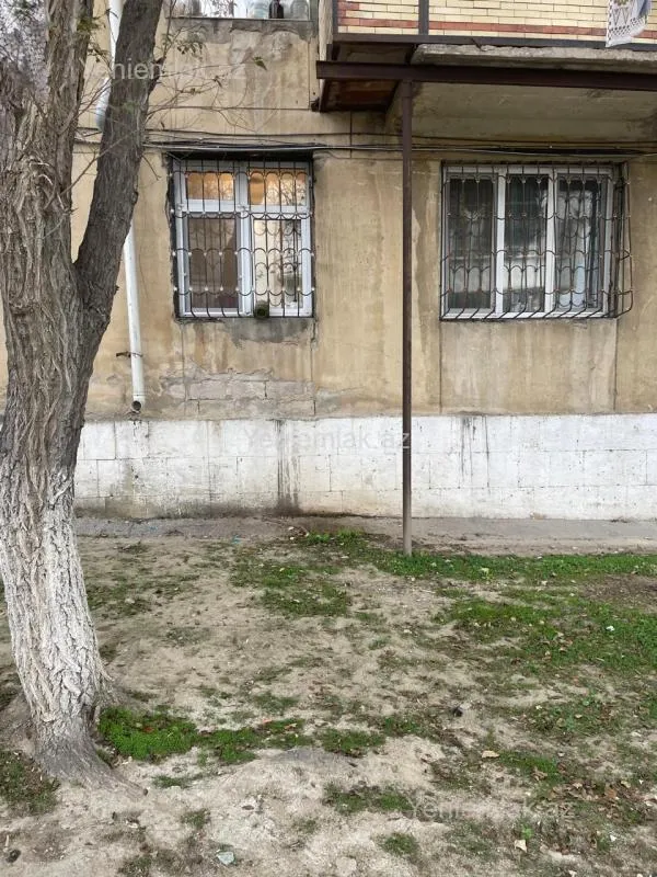 Satılır 3 otaqlı köhnə tikili 65 m²
