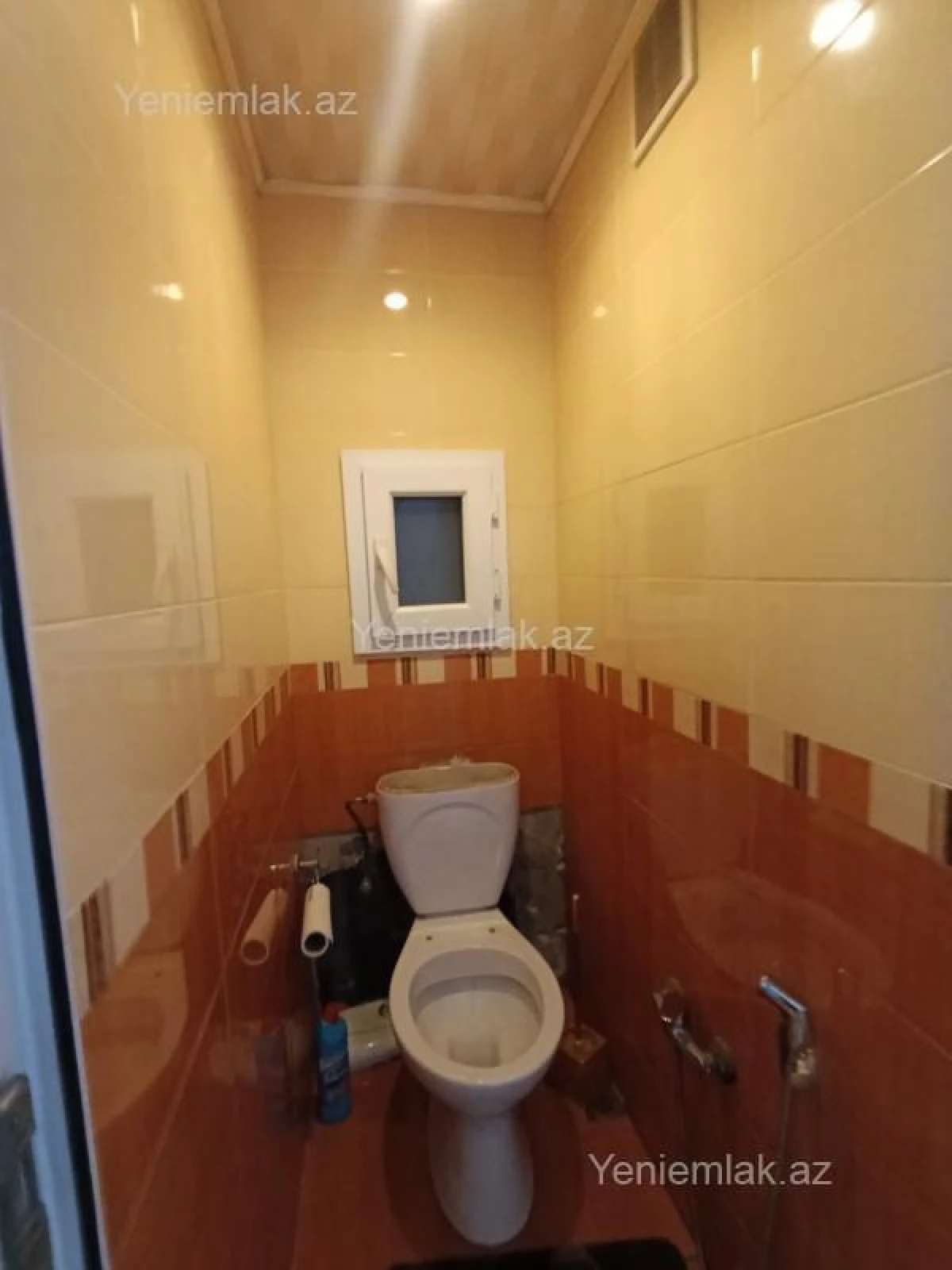 Satılır 4 otaqlı köhnə tikili 100 m²