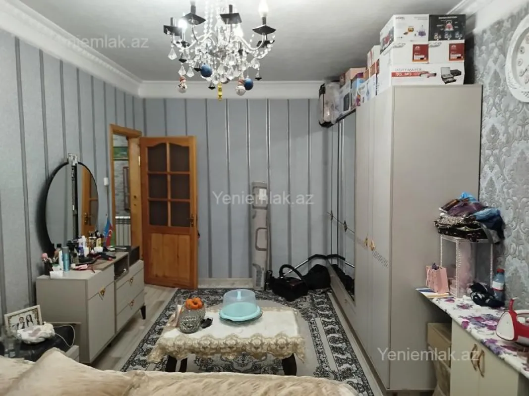 Satılır 3 otaqlı köhnə tikili 72 m²