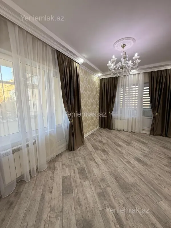 Satılır 2 otaqlı köhnə tikili 50 m²