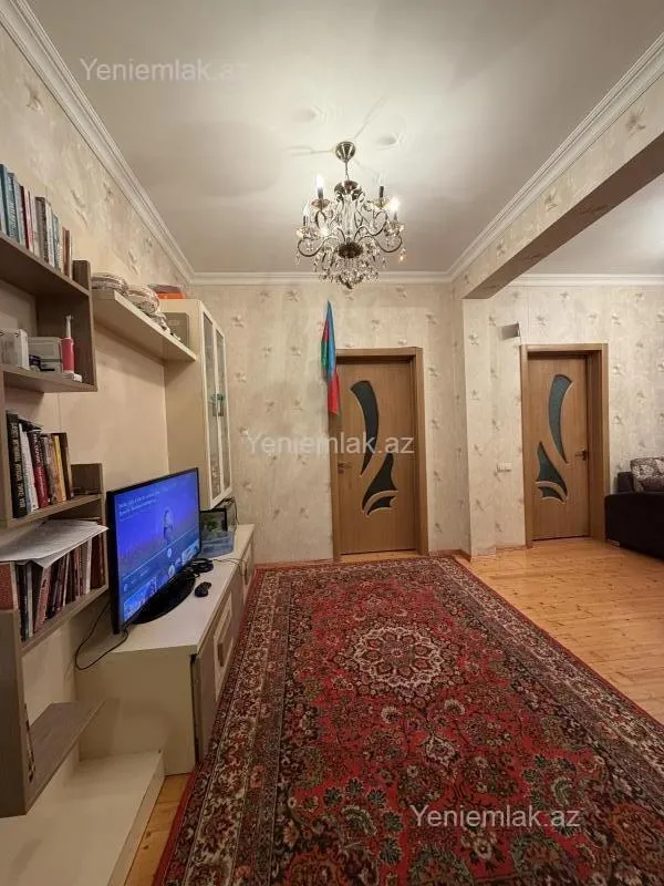 Satılır 3 otaqlı yeni tikili 73 m²