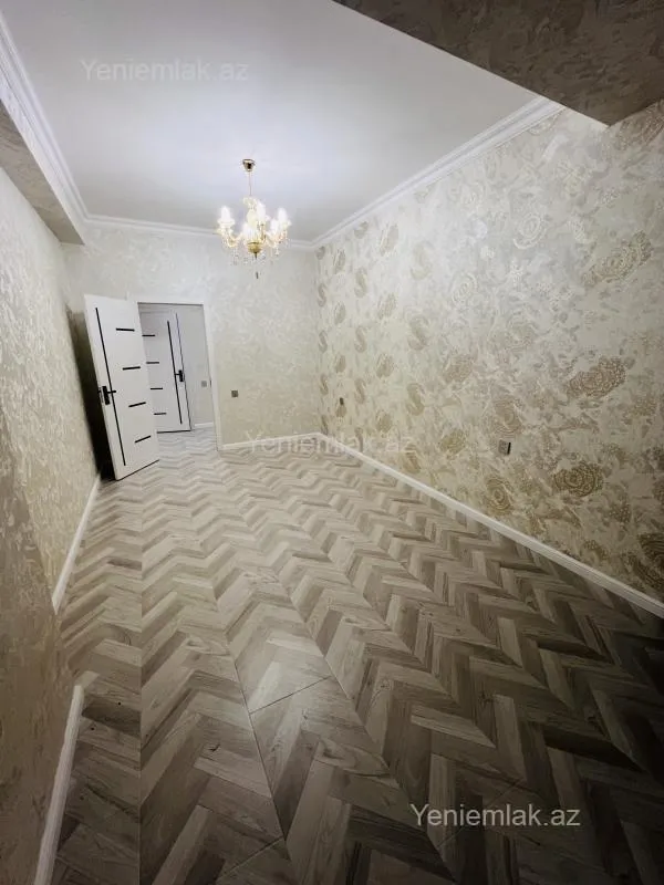 Satılır 4 otaqlı yeni tikili 127 m²