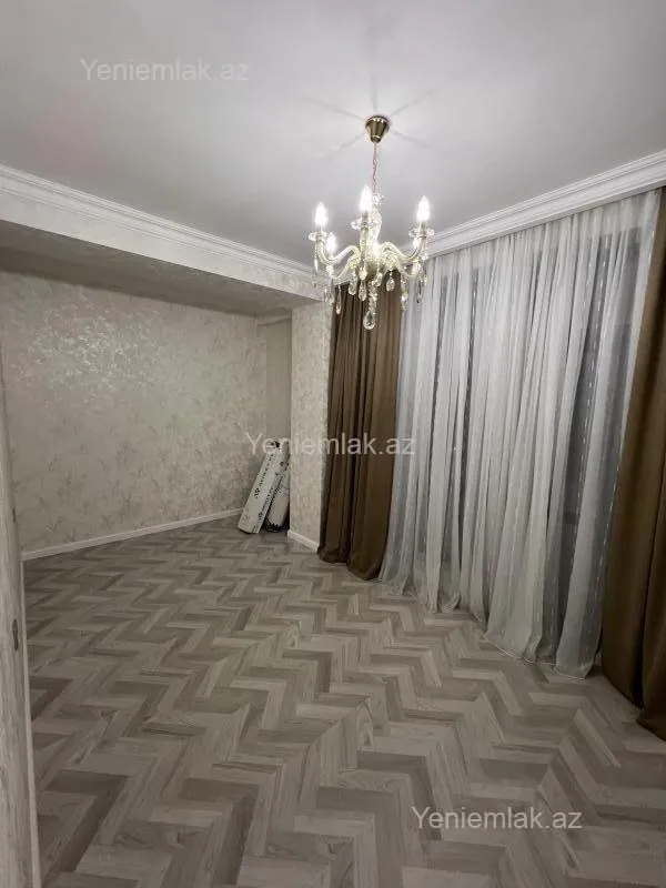 Satılır 4 otaqlı yeni tikili 127 m²