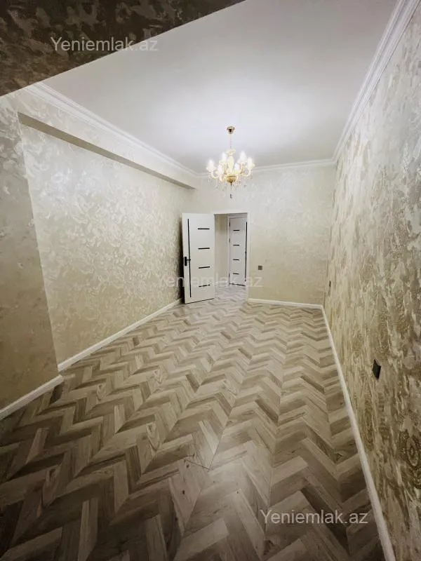 Satılır 4 otaqlı yeni tikili 127 m²