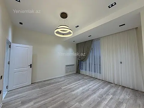 Satılır 3 otaqlı yeni tikili 79 m²