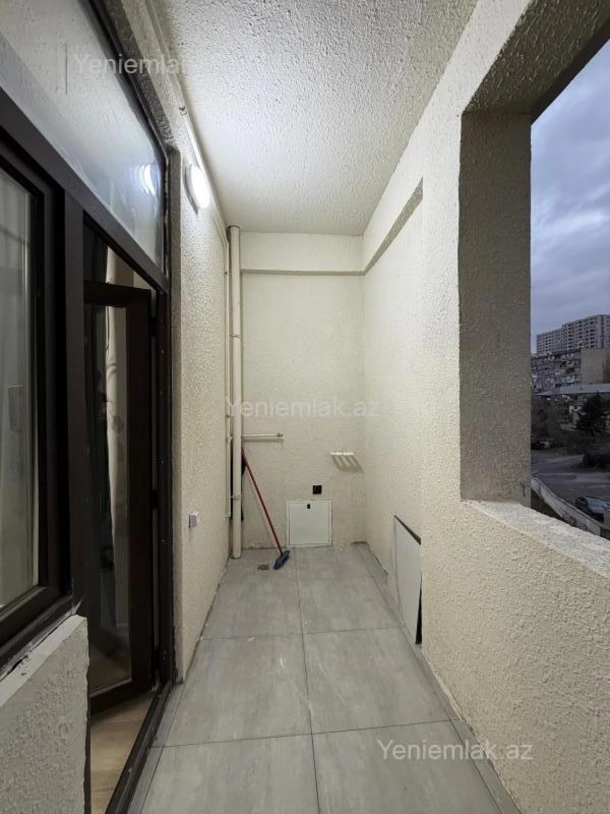 Satılır 3 otaqlı yeni tikili 79 m²
