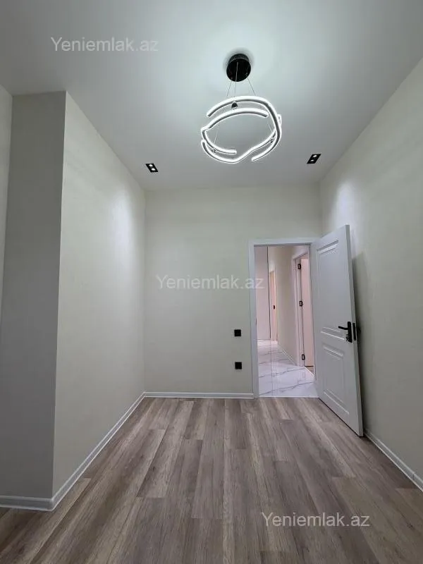 Satılır 3 otaqlı yeni tikili 79 m²