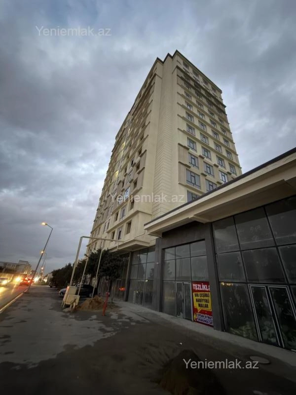 Satılır 3 otaqlı yeni tikili 79 m²