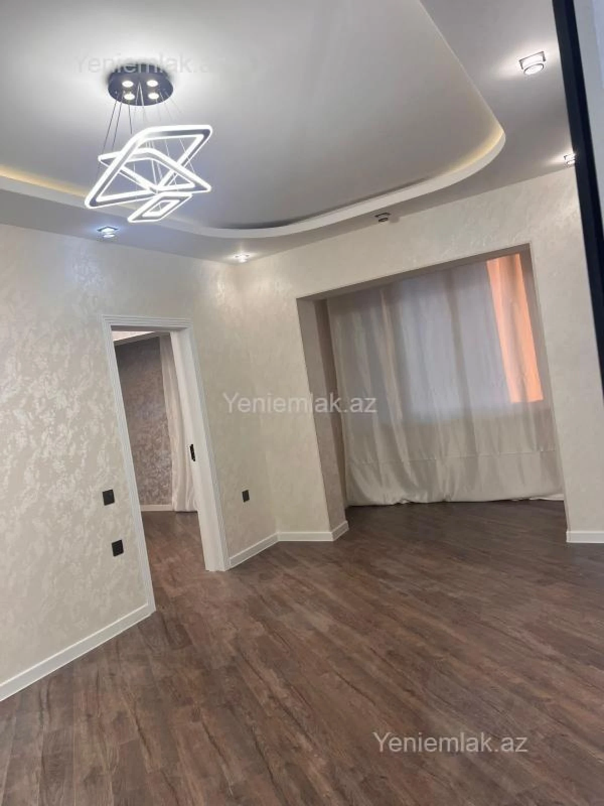 Satılır 3 otaqlı köhnə tikili 70 m²