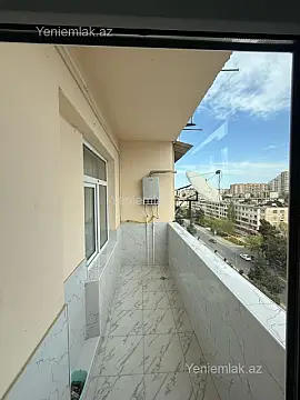 Satılır 3 otaqlı köhnə tikili 90 m²