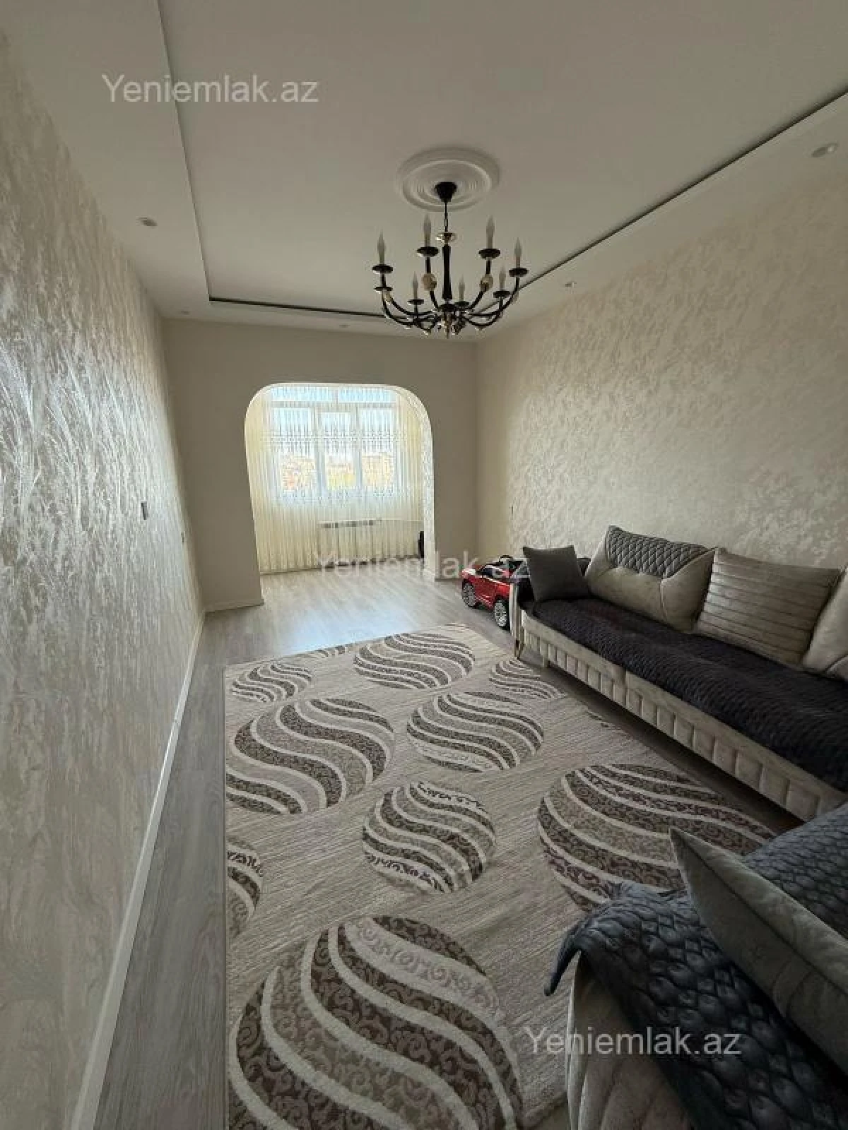 Satılır 3 otaqlı köhnə tikili 90 m²