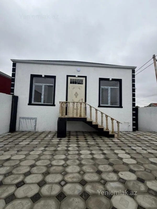 Satılır 3 otaqlı həyət evi 70 m²