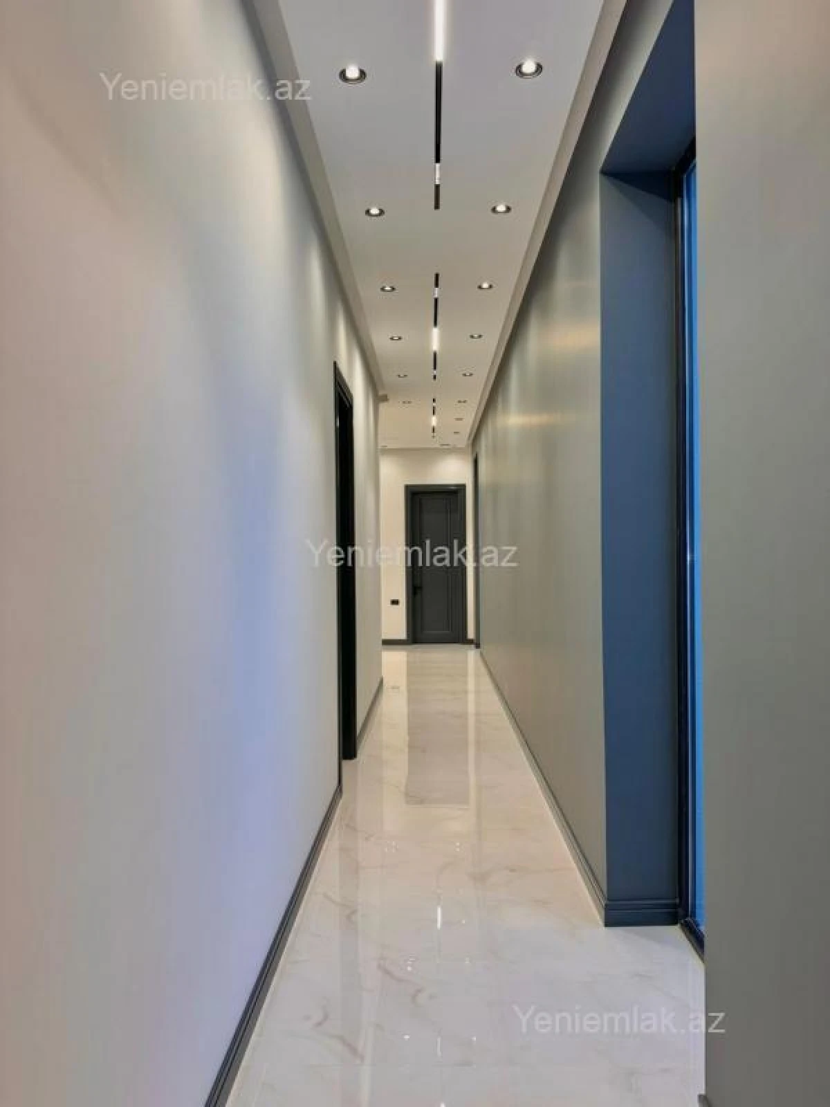 Satılır 5 otaqlı həyət evi 250 m²
