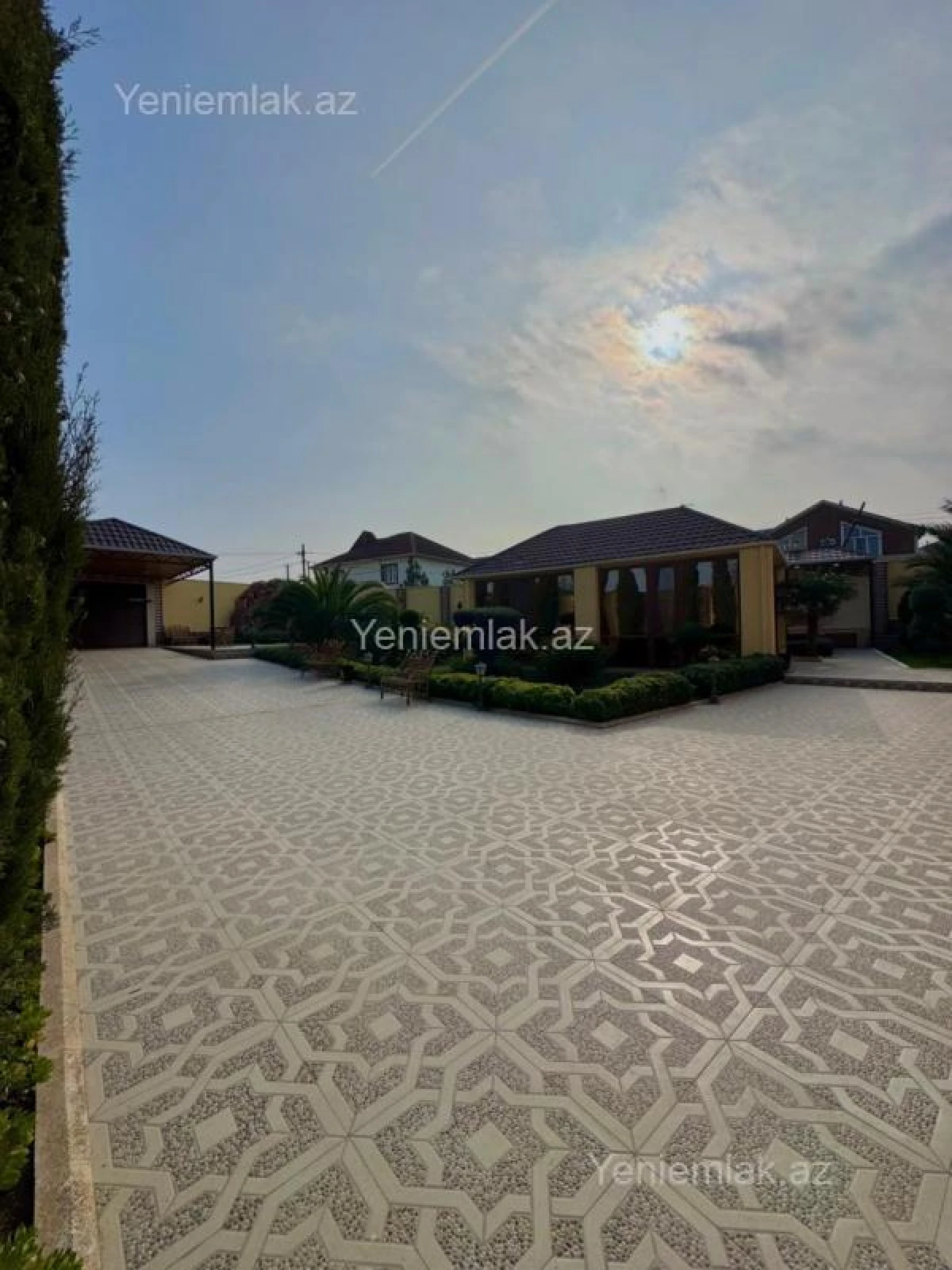 Satılır 6 otaqlı həyət evi 500 m²