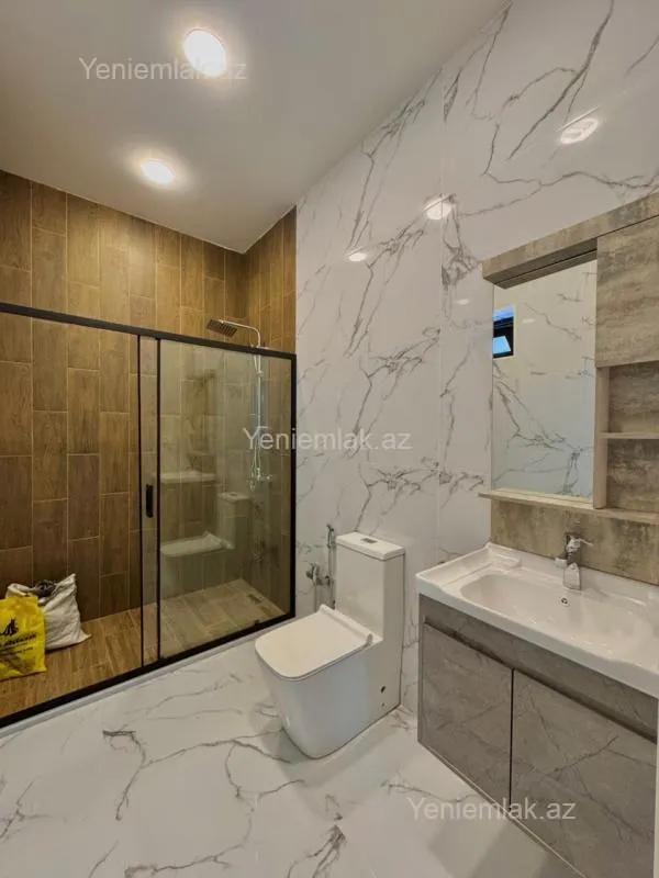 Satılır 4 otaqlı həyət evi 150 m²