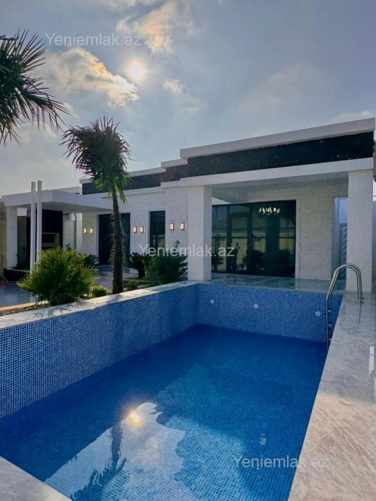 Satılır 4 otaqlı həyət evi 150 m²