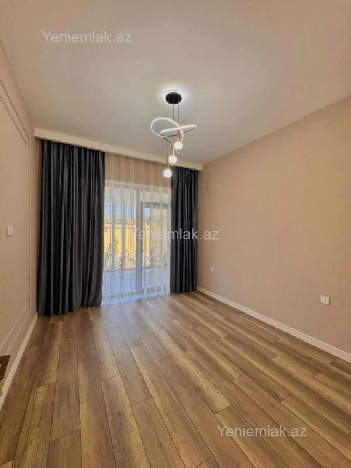 Satılır 4 otaqlı həyət evi 150 m²