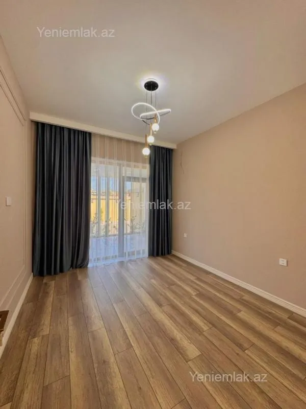 Satılır 4 otaqlı həyət evi 150 m²