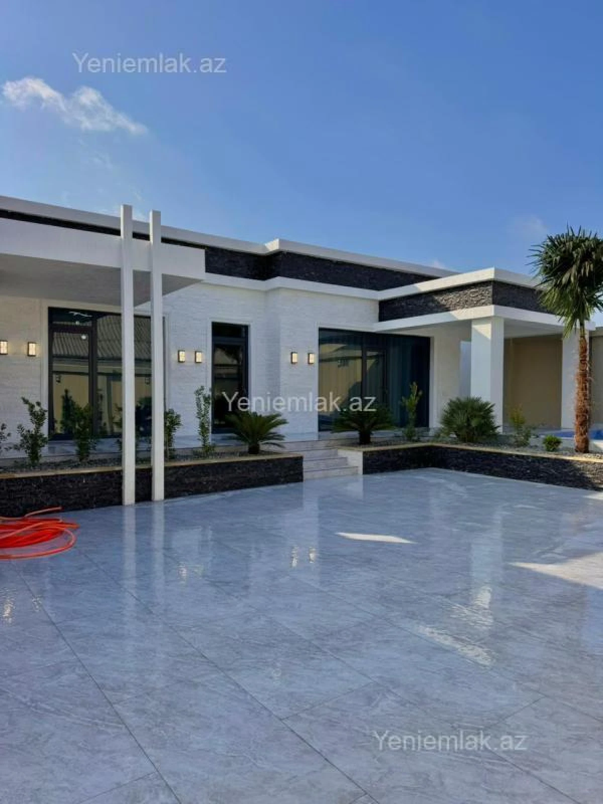 Satılır 4 otaqlı həyət evi 150 m²