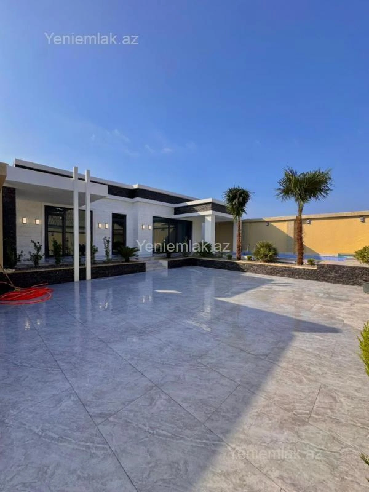 Satılır 4 otaqlı həyət evi 150 m²