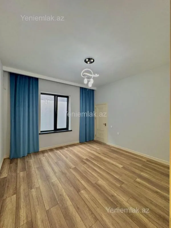Satılır 4 otaqlı həyət evi 150 m²