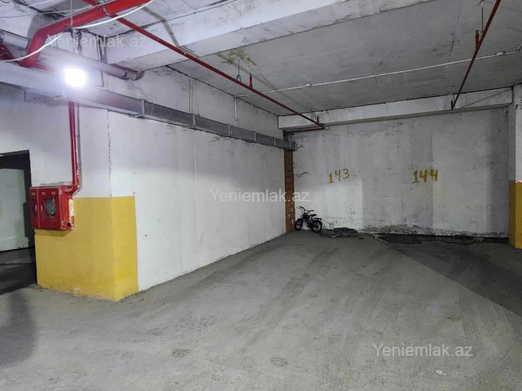 Satılır qaraj 57 m²