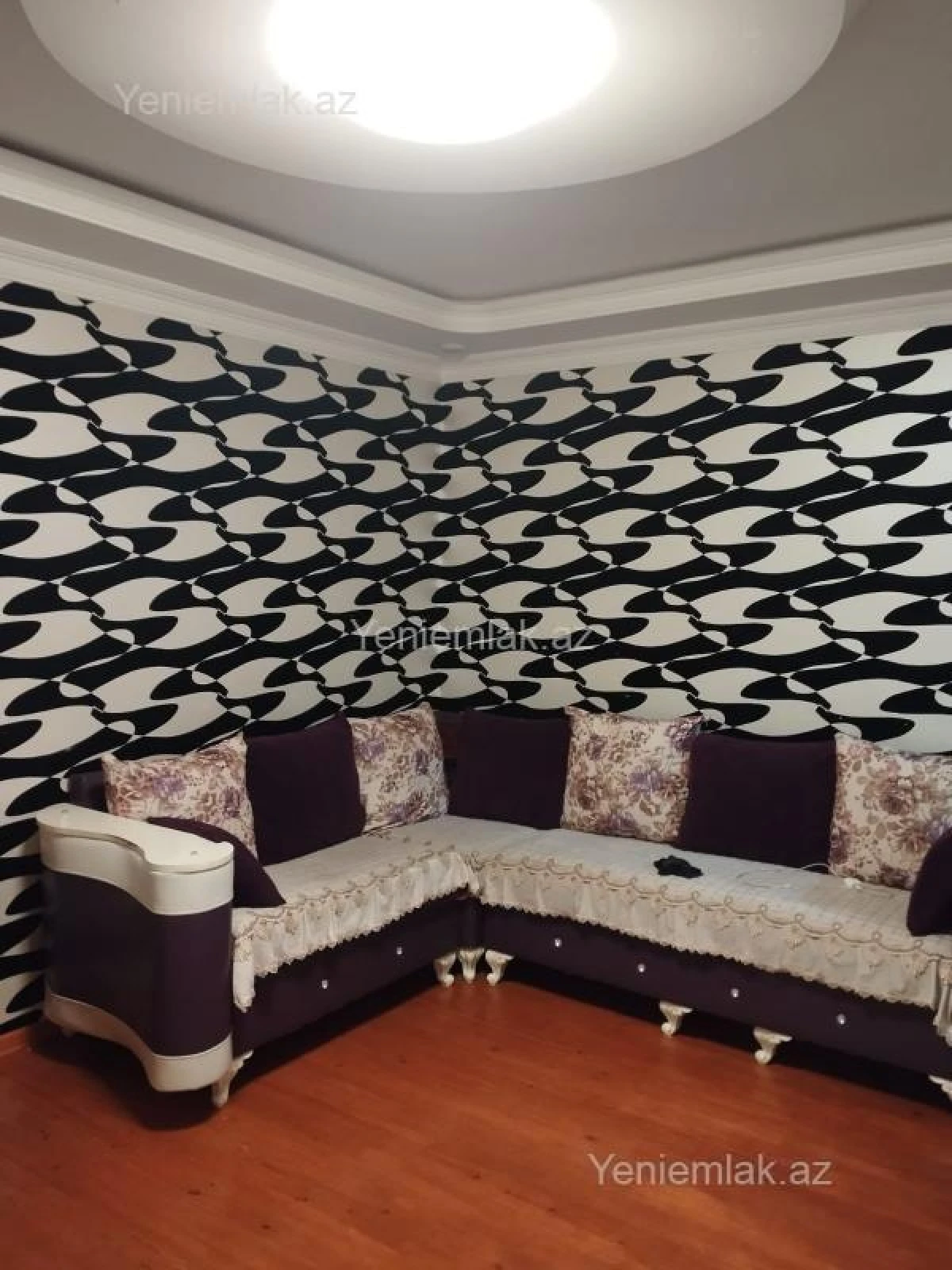 Satılır 3 otaqlı köhnə tikili 69 m²