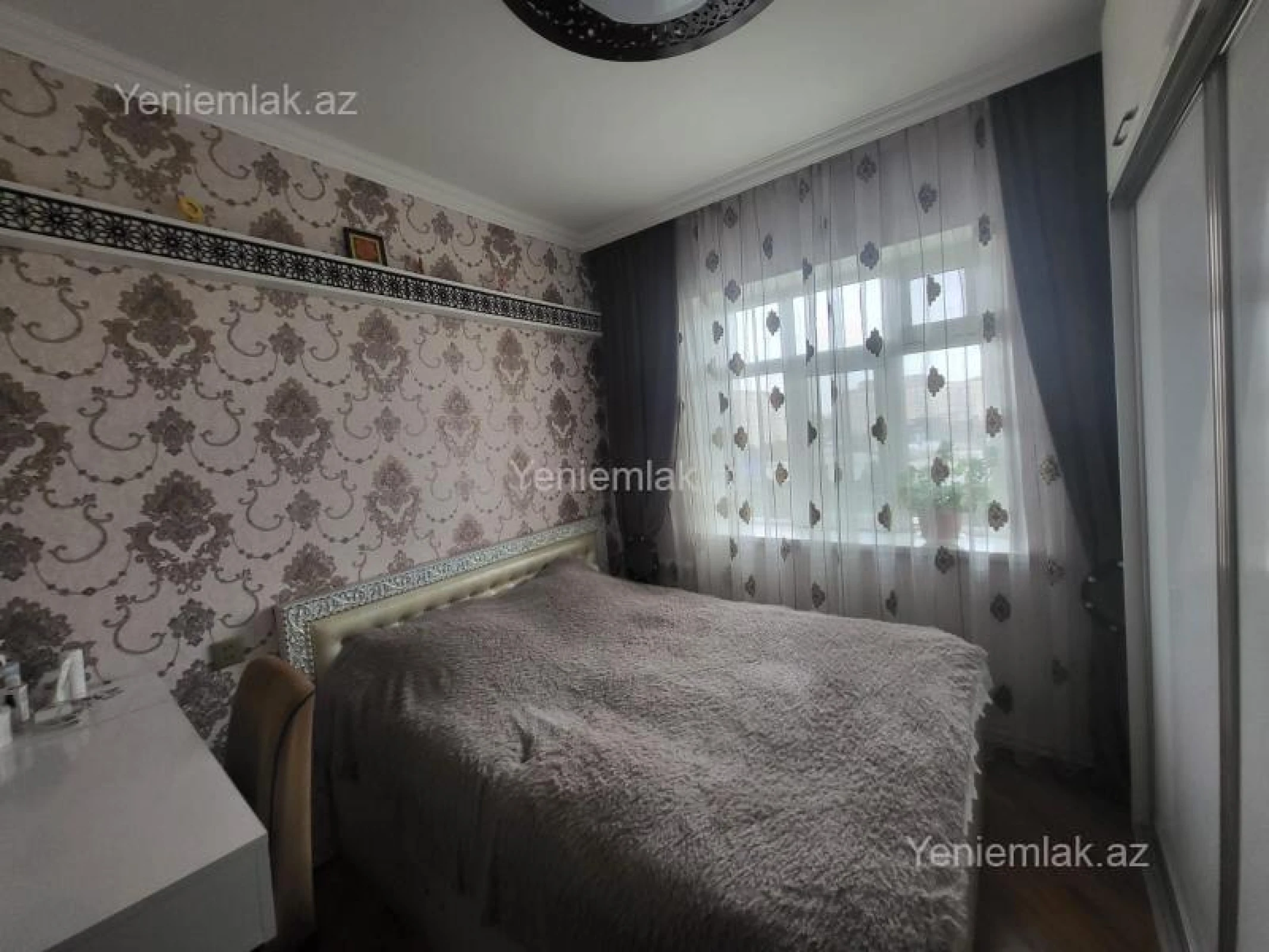 Satılır 3 otaqlı köhnə tikili 72 m²