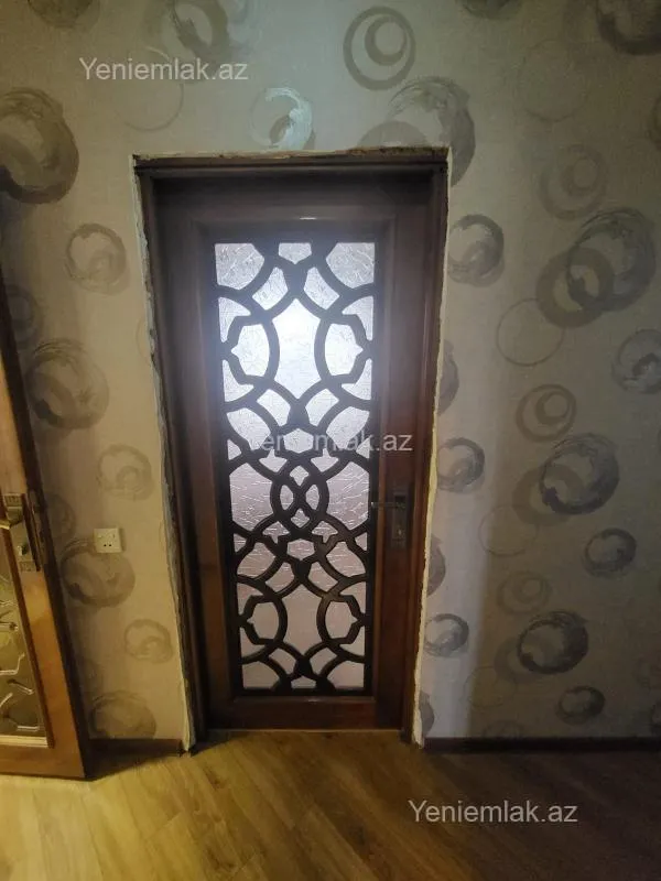 Satılır 3 otaqlı köhnə tikili 72 m²