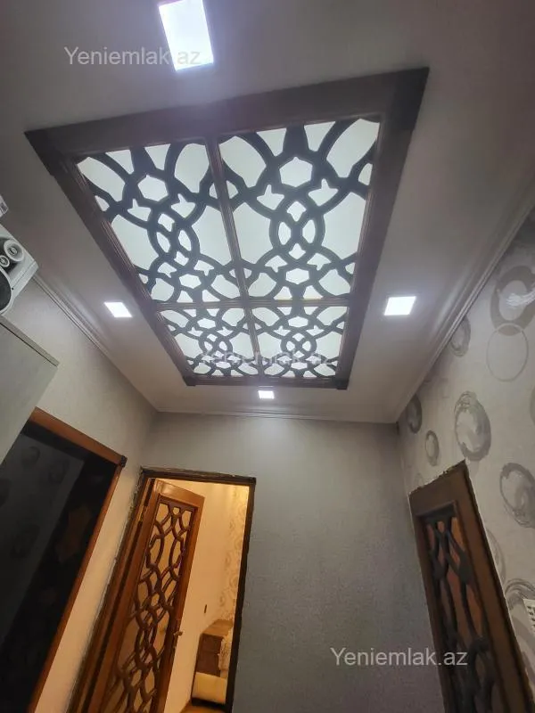 Satılır 3 otaqlı köhnə tikili 72 m²