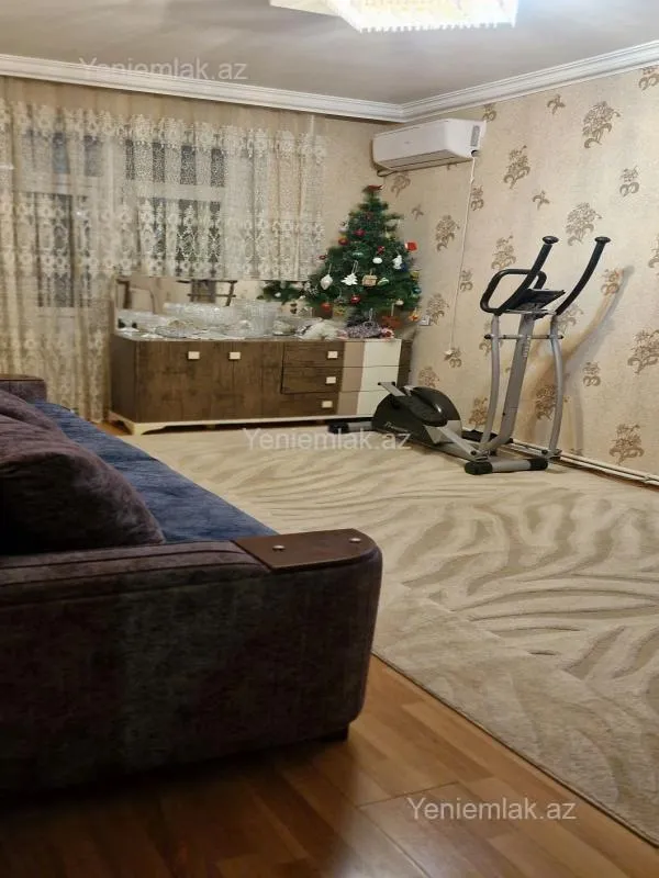 Satılır 3 otaqlı köhnə tikili 75 m²