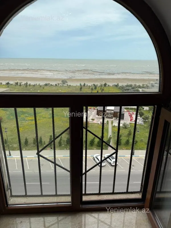 Satılır 2 otaqlı yeni tikili 87 m²