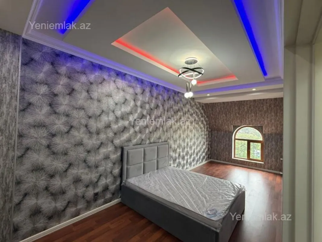 Satılır 2 otaqlı yeni tikili 87 m²