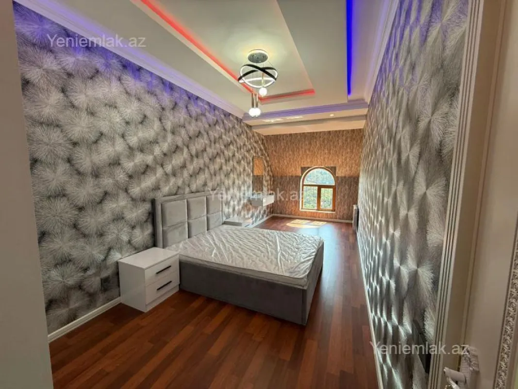 Satılır 2 otaqlı yeni tikili 87 m²