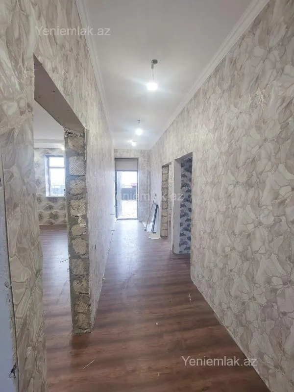 Satılır 4 otaqlı həyət evi 95 m²