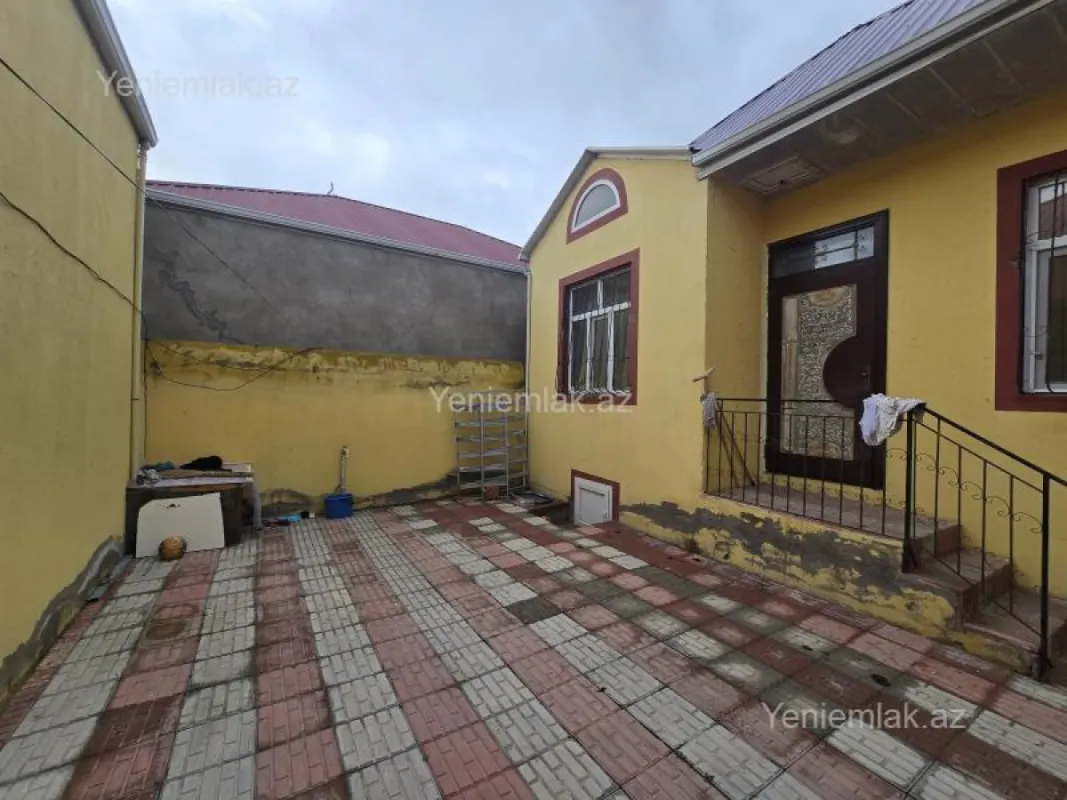 Satılır 3 otaqlı həyət evi 70 m²