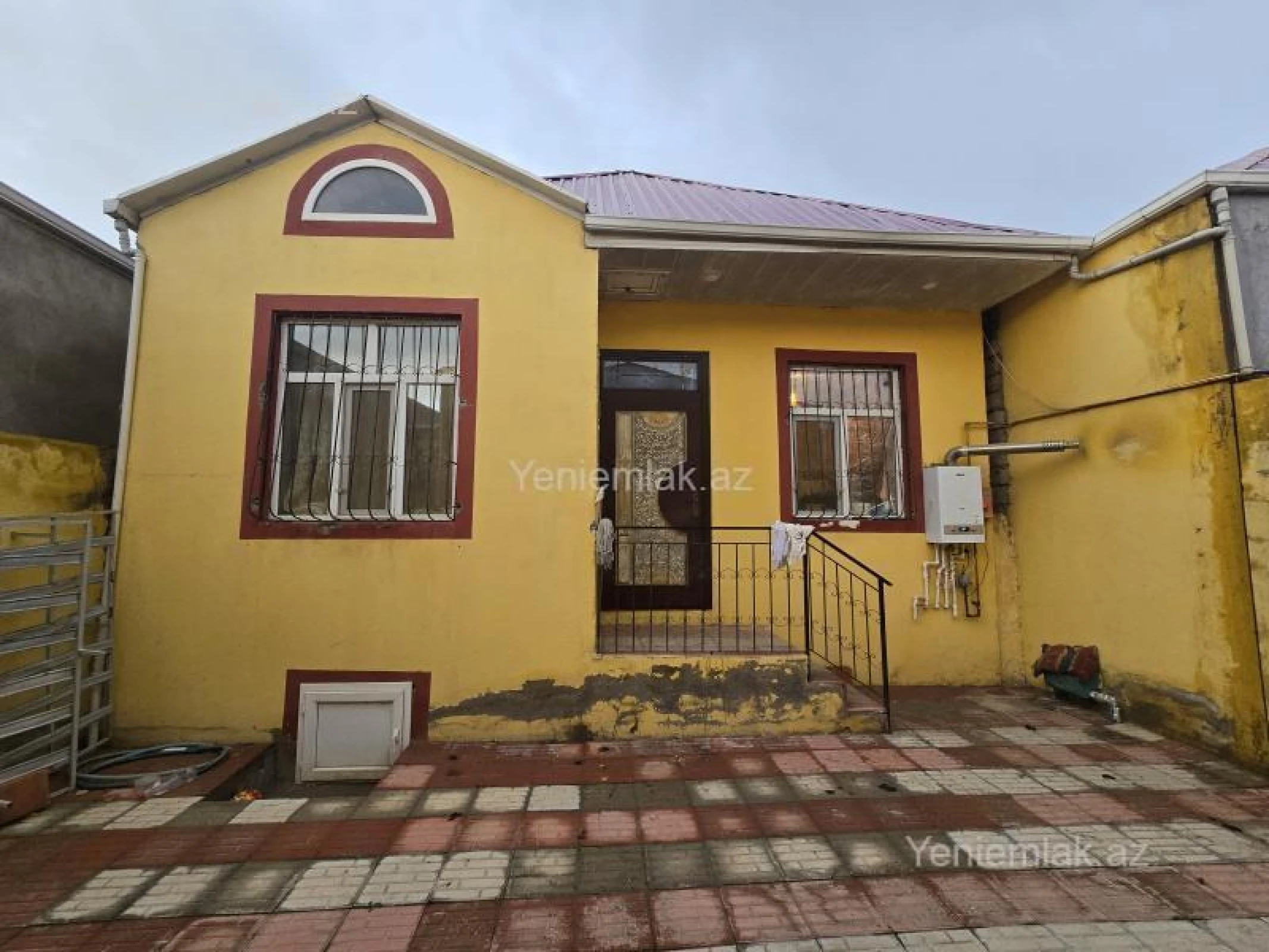 Satılır 3 otaqlı həyət evi 70 m²